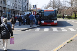 Náhradní autobusová doprava za metro - Pražského povstání
