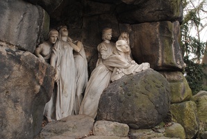 Pomník Julia Zeyera v Chotkových sadech