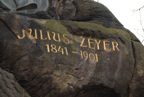 Pomník Julia Zeyera v Chotkových sadech