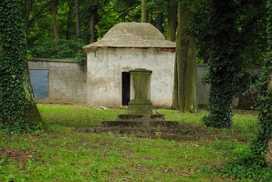 Bývalý hřbitov Liboc - kaple