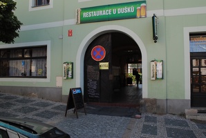 Restaurace U Dušků v Jílovém u Prahy - kontrola pochodu