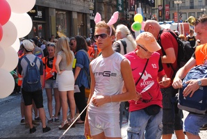 Průvod Prague Pride 2013 v ulici Na Příkopě