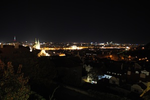 Večerní Praha ze Pražského hradu