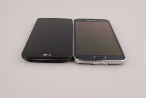 LG G2 a Samsng Galaxy S5