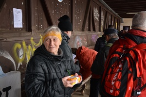 Start pochodu Pražský novoroční vejšlap 2015 ve Všenorech, žst.