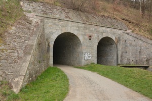 Viadukt pod tratí u Senohrab