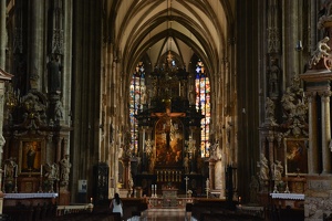 Interiér katedrály svatého Štěpána