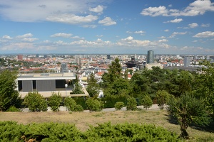 Výhled na Bratislavu ze Slavína