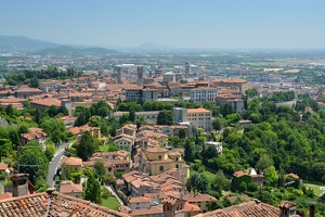 Výhled na Bergamo z Saint Vigilio